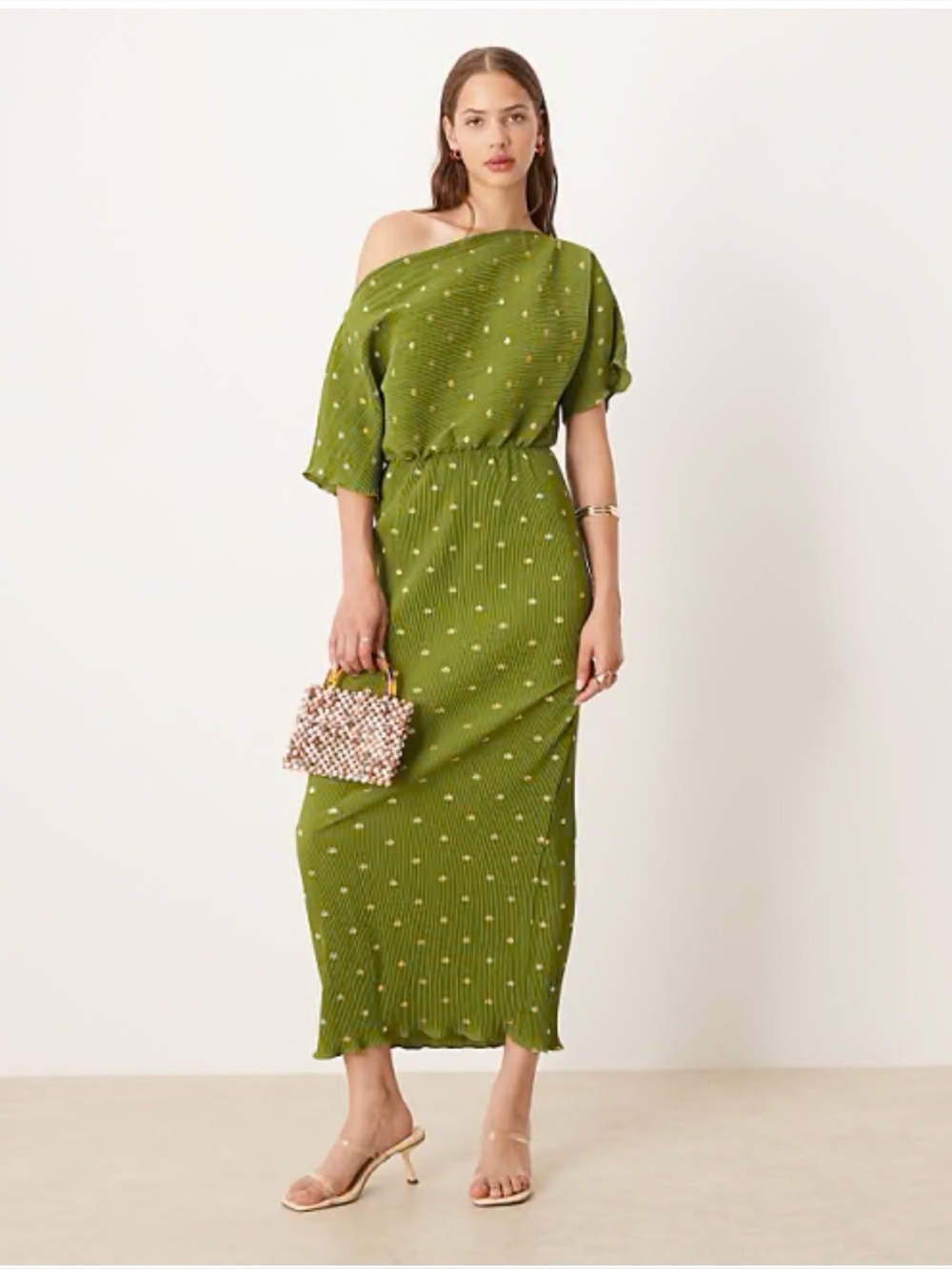 NWT Never Fully Dressed Tilly Off The Shoulder Plissé Maxi Dress in Olive.Size M